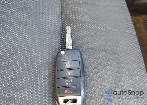 2017 Kia Forte Lx z USA, uszkodzony, nr VIN 3KPFK4A79HE087424